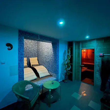 Appartement & Tyrkys Spiezovec *