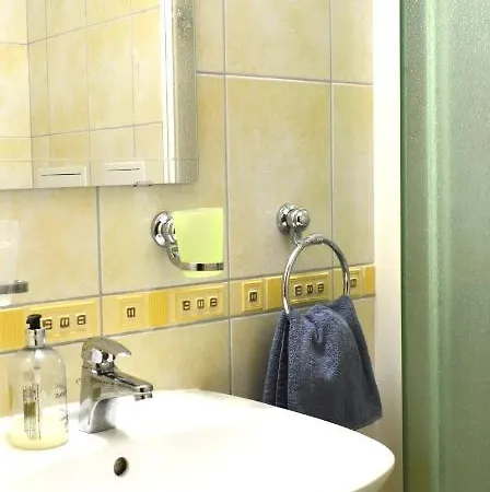 & Tyrkys Spiezovec Donovaly