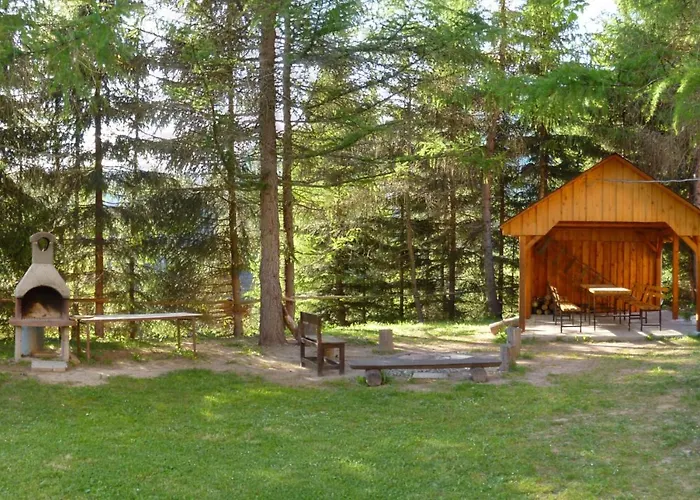 & Tyrkys Spiezovec 公寓 *